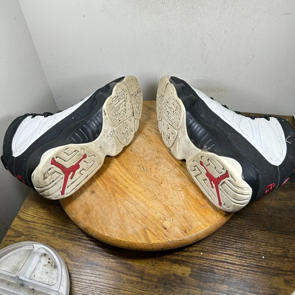 Air Jordan 9 Retro Space Jam 2016 White Black Red 302370-112 Mens 10.5 Sneaker